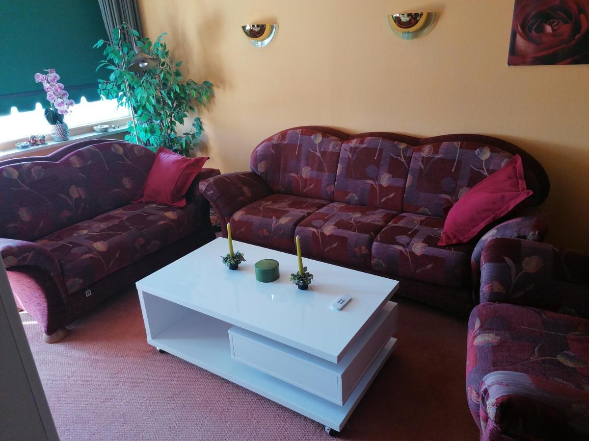 Harz Stube Apartment กอสลาร์ ภายนอก รูปภาพ